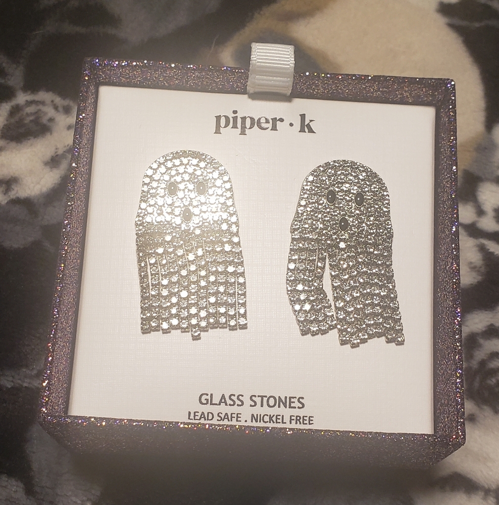 Piper Silver Chandelier Earrings with Cascading Design